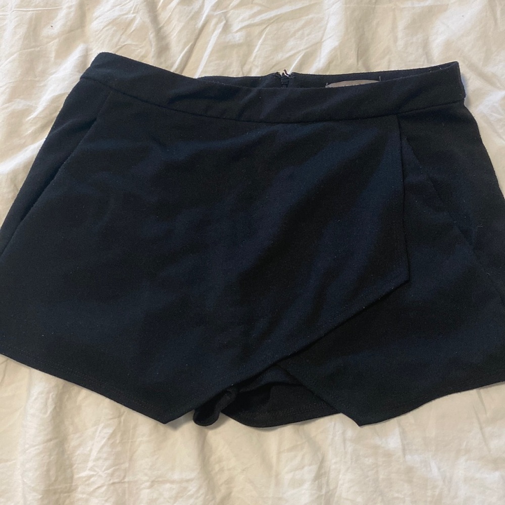 Black Cotton Skort with Pockets